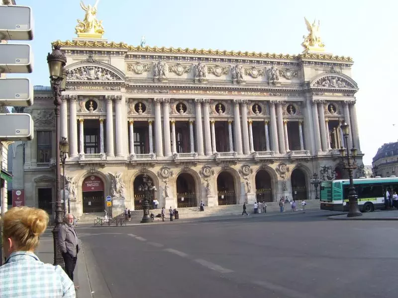 Paris (c) Valery Sazonov